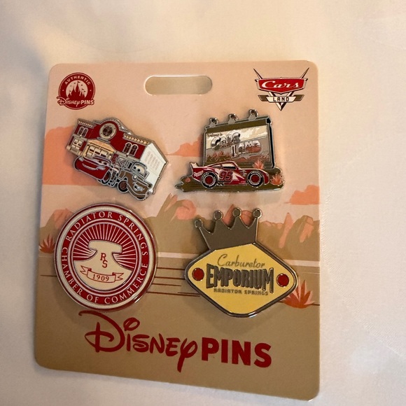 Disney Cars Land Radiator Springs Pin Collection - Picture 2 of 2